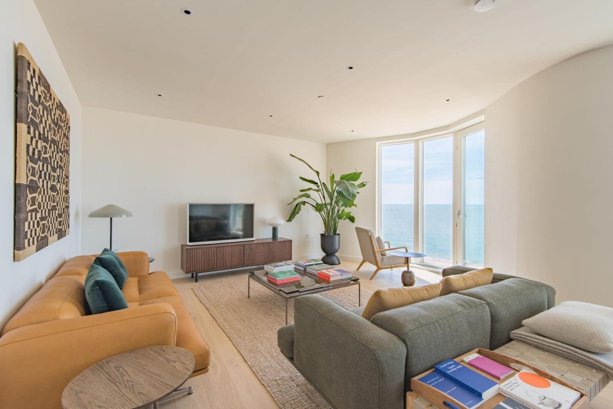 Shoreline Beach House By Bloom Stays Фолькустоун Экстерьер фото